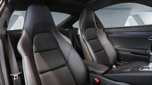Porsche 911 Carrera 4 GTS