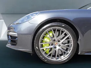 Porsche Panamera Turbo S E-Hybrid Sport Turismo