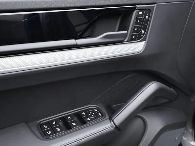 Porsche Cayenne S E-Hybrid Coupé