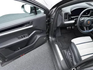 Porsche Cayenne S E-Hybrid Coupé