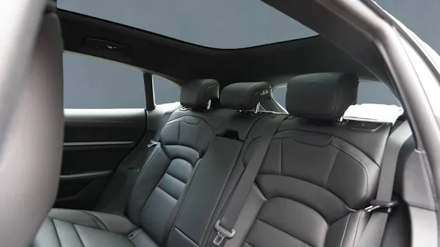 Porsche Taycan 4S Cross Turismo