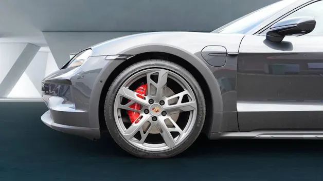Porsche Taycan 4S Cross Turismo