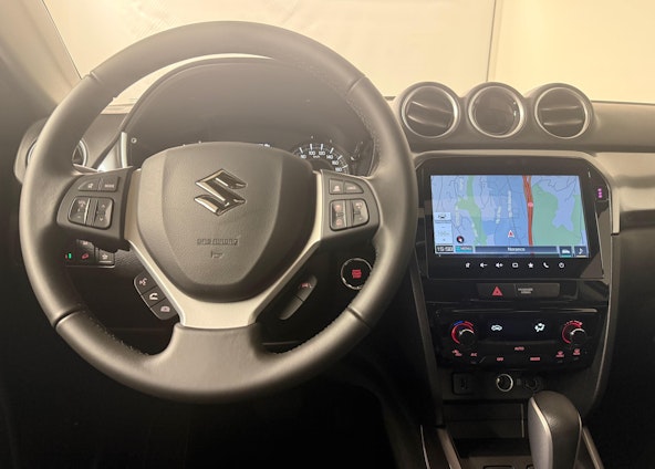 Vehicle image 5 Vehicle image 5