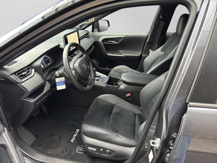 Vehicle image TOYOTA RAV-4