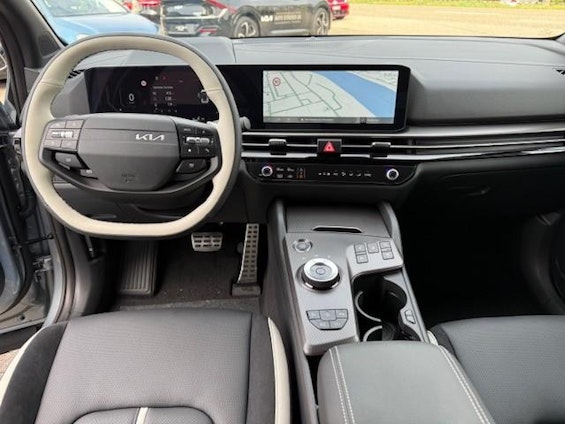 Vehicle image 7 Vehicle image 7