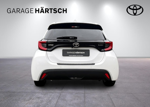 Vehicle image 4 Vehicle image 4