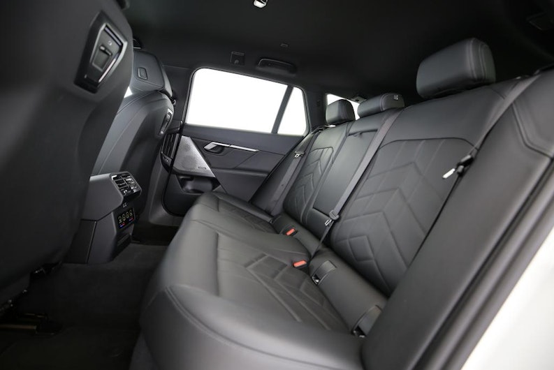 Vehicle image BMW 5 SERIES