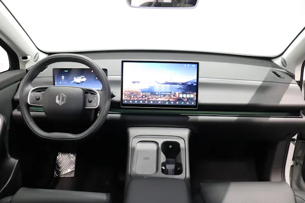 Leapmotor C10 1.5 REEV Design