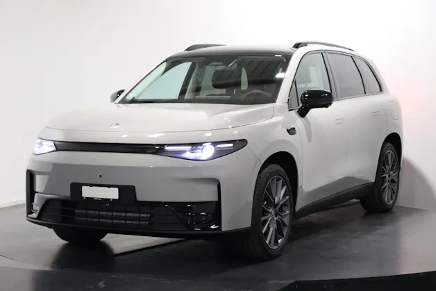 Leapmotor C10 1.5 REEV Design