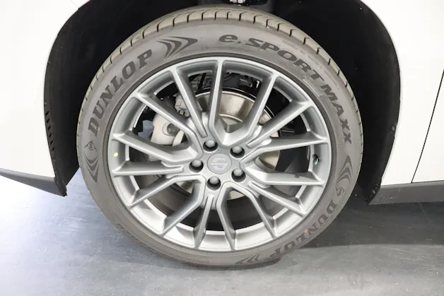 Leapmotor C10 1.5 REEV Design