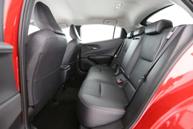 Toyota Prius 2.0 Plug-In-Hybrid Premium