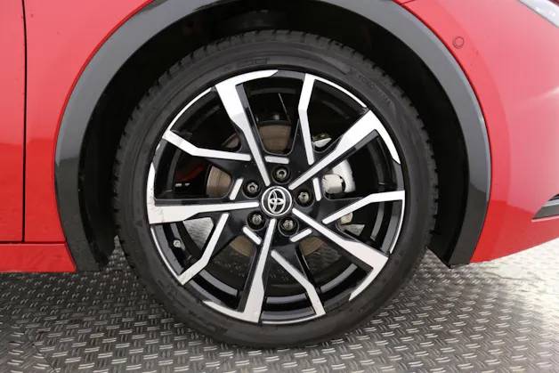 Toyota Prius 2.0 Plug-In-Hybrid Premium