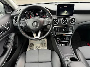 Mercedes-Benz GLA 200 d Swiss Star 4m