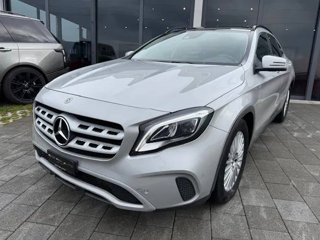 Mercedes-Benz GLA 200 d Swiss Star 4m