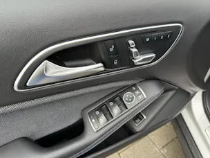 Mercedes-Benz GLA 200 d Swiss Star 4m