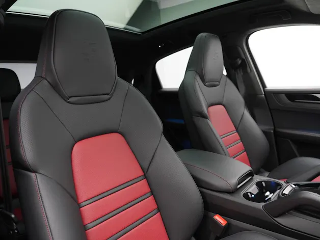 Porsche Cayenne GTS Coupé