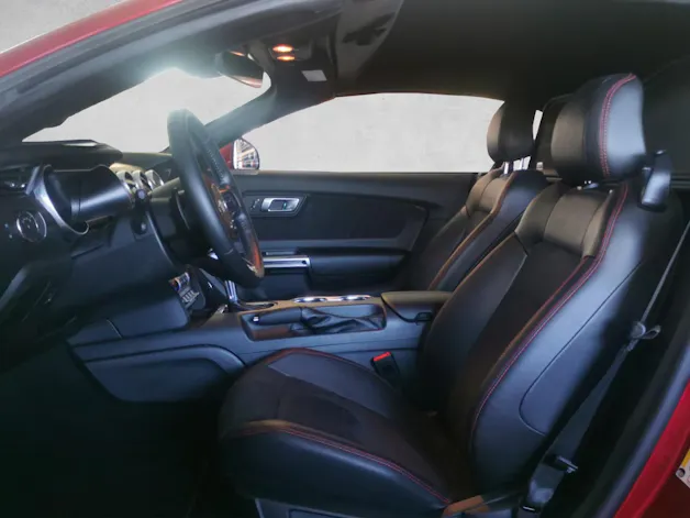 Ford Mustang Convertible 5.0 V8 GT