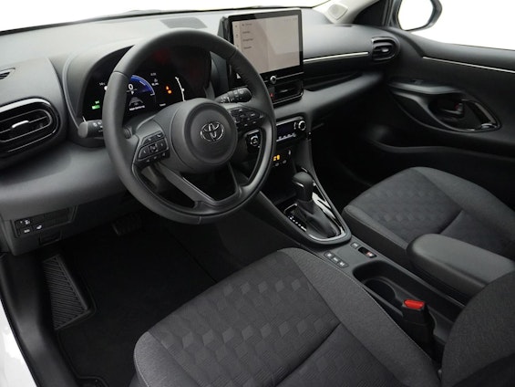 Vehicle image 6 Vehicle image 6