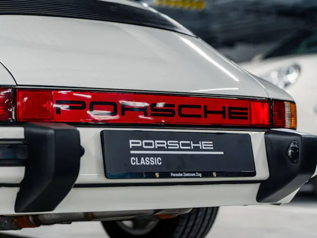 Porsche 911 Carrera T arga