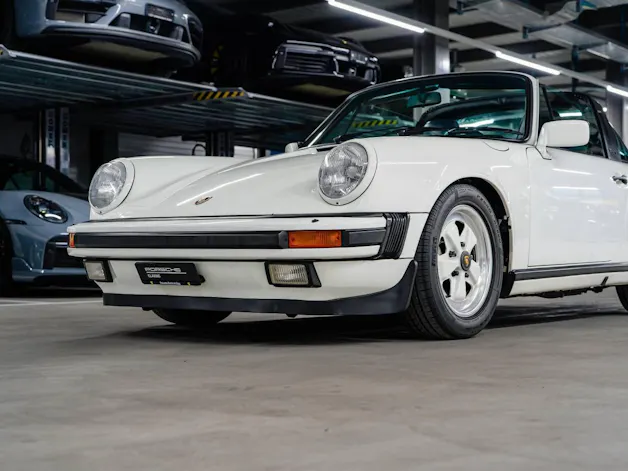 Porsche 911 Carrera T arga