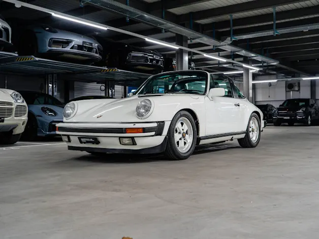 Porsche 911 Carrera T arga