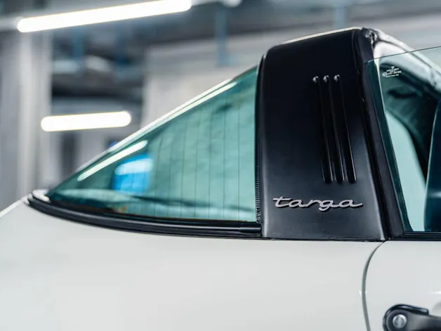 Porsche 911 Carrera T arga