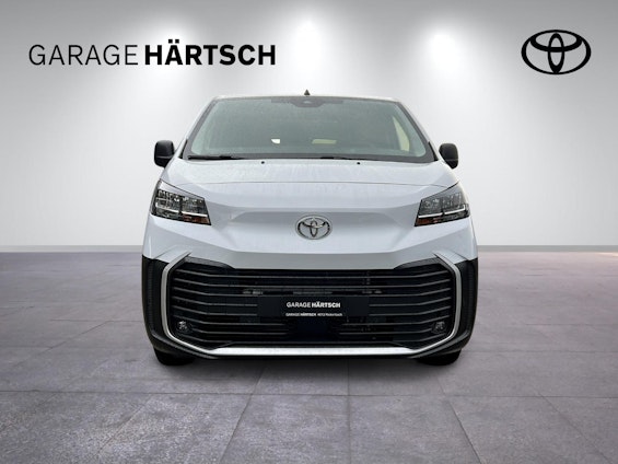 Vehicle image 9 Vehicle image 9