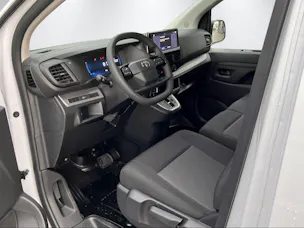 Toyota PROACE Van L1 2.0 D Advanced