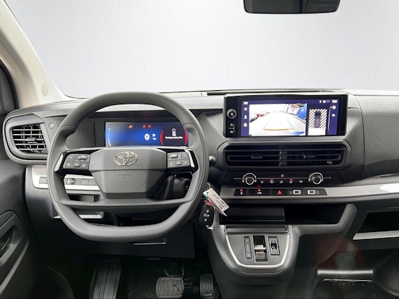 Vehicle image 12 Vehicle image 12