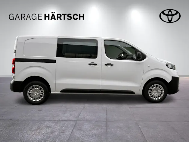 Toyota PROACE Van L1 2.0 D Advanced