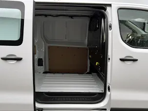 Toyota PROACE Van L1 2.0 D Advanced