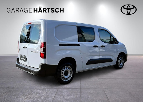 Vehicle image 6 Vehicle image 6