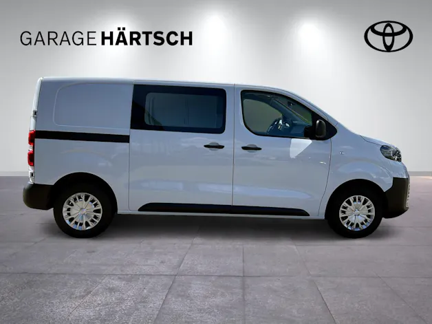 Toyota PROACE Van L1 2.0 D Advanced