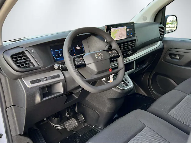Toyota PROACE Van L1 2.0 D Advanced