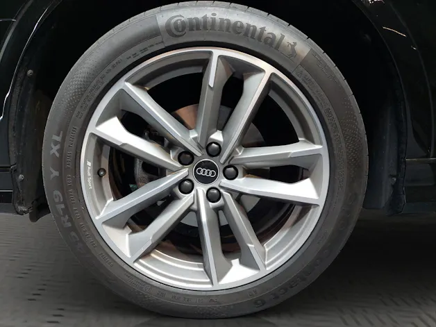 Audi Q3 35 TDI S line quattro S-tronic