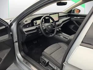 Škoda Superb Combi 2.0 TDi Selection 4x4 DSG