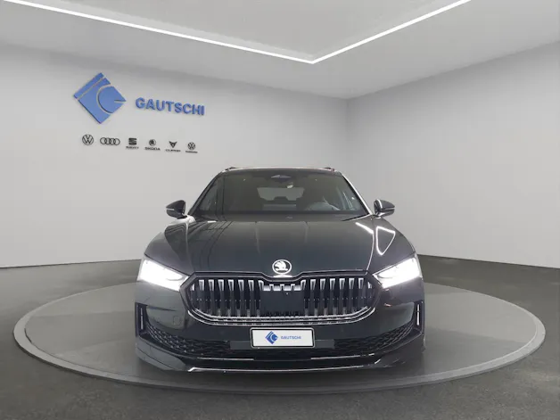 Škoda Superb Combi 2.0 TSI Sportline 4x4 DSG