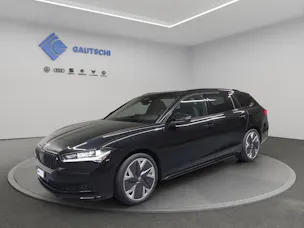 Škoda Superb Combi 2.0 TSI Sportline 4x4 DSG