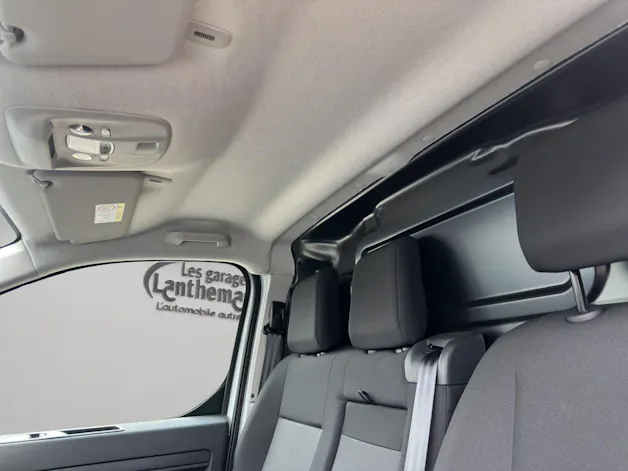 Opel Vivaro Cargo 2.0 D s/s M