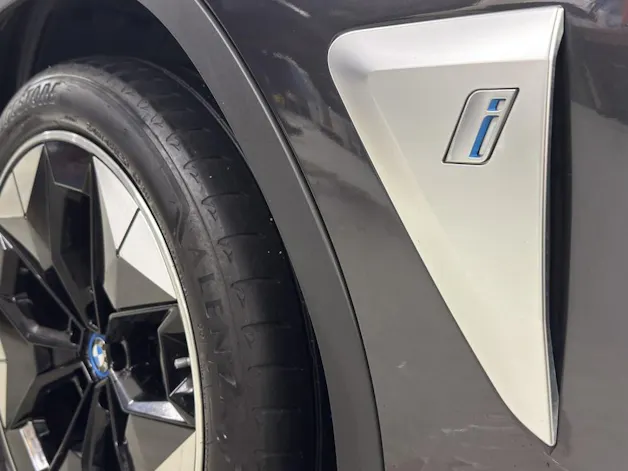 BMW iX3 Impressive