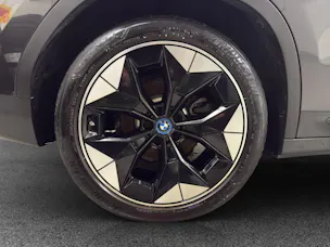 BMW iX3 Impressive
