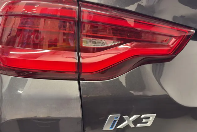 BMW iX3 Impressive