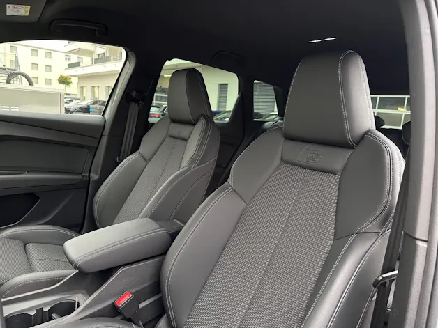 Audi Q4 e-tron 45 quattro