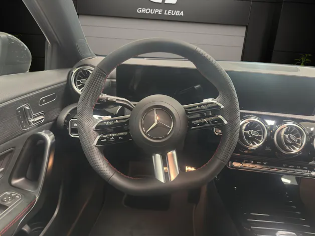Mercedes-Benz A 220 4Matic 8G-DCT