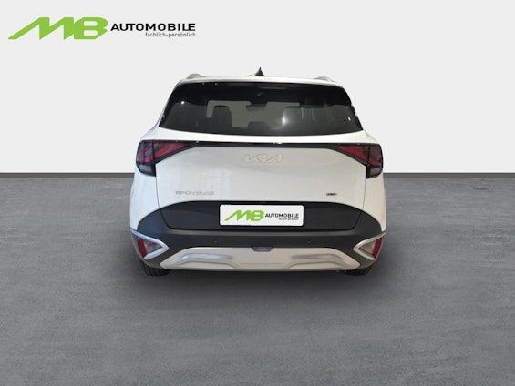 Vehicle image 4 Vehicle image 4