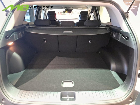 Vehicle image 6 Vehicle image 6