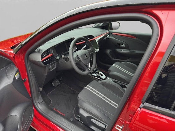 Vehicle image 4 Vehicle image 4