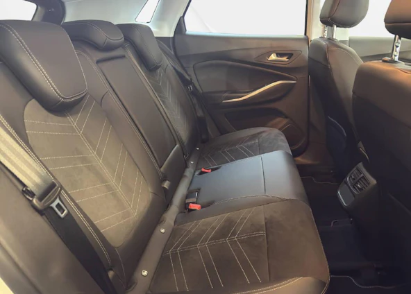 immagine del veicolo 7 immagine del veicolo 7