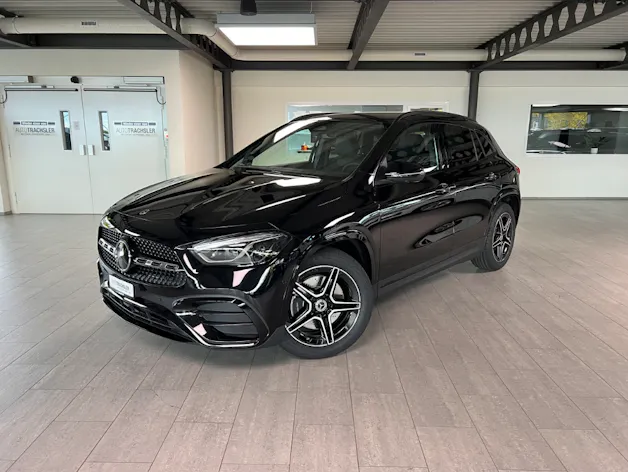 Mercedes-Benz GLA 250 Swiss Star AMG Line 4matic