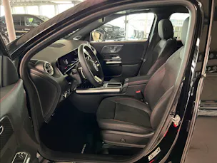 Mercedes-Benz GLA 250 Swiss Star AMG Line 4matic